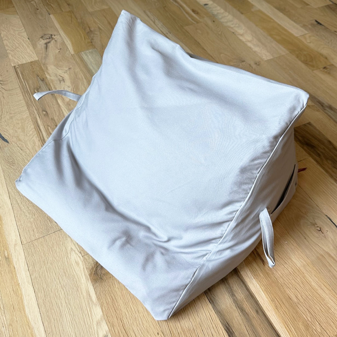 Peekaboo Pillow Cover Premium - Cloud